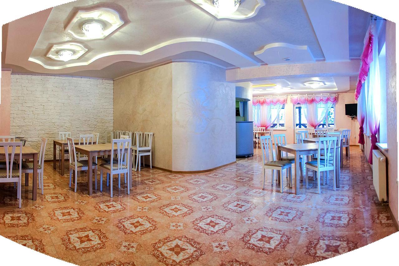 Podolyanka Hotel Slavske Ngoại thất bức ảnh